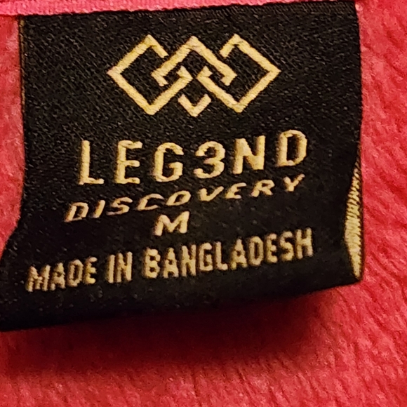 Preowned Leg3nd size medium‎ hot pink fleece - Picture 3 of 7